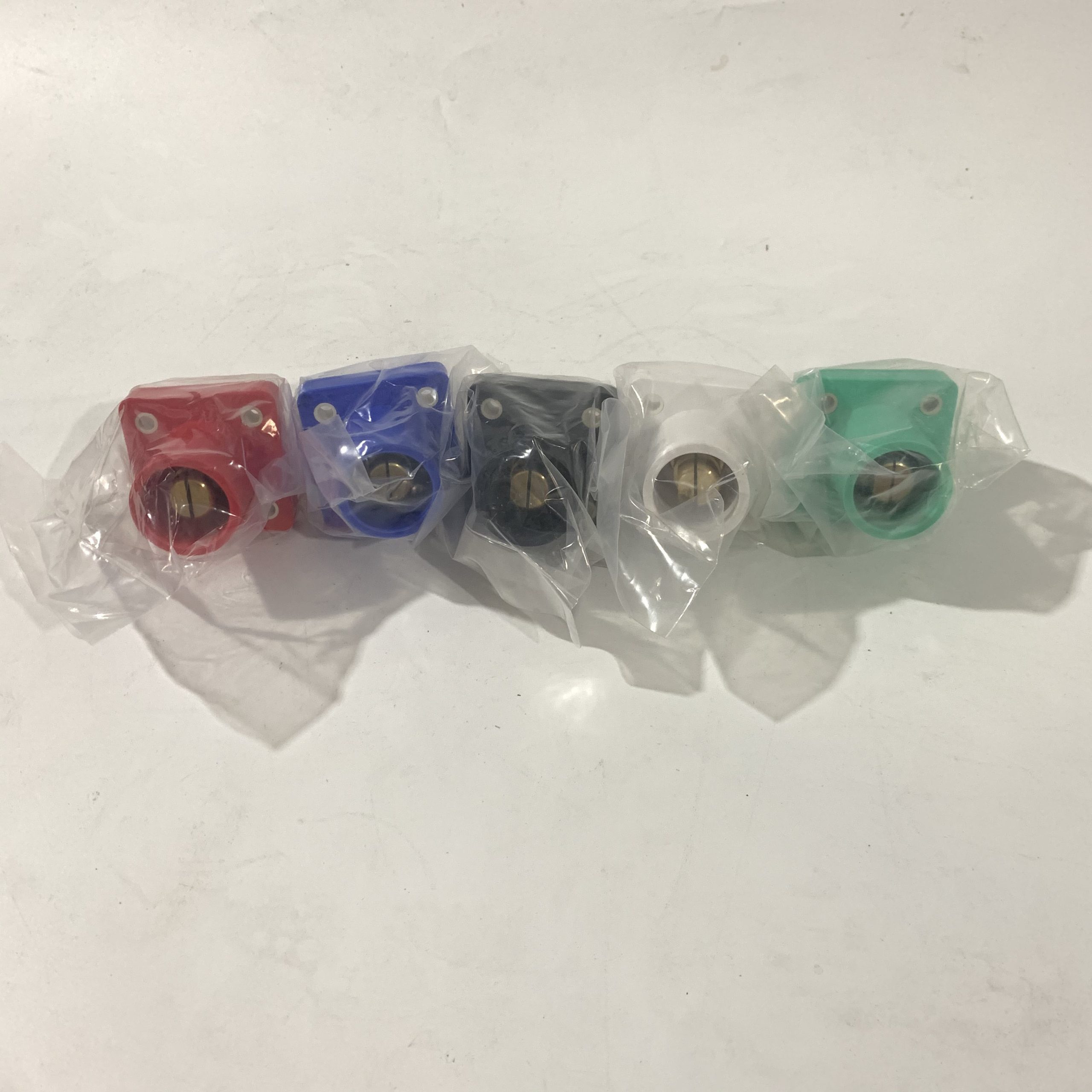 16 Series Camlock 400A Chassis Connector Male Receptacle - Image 2